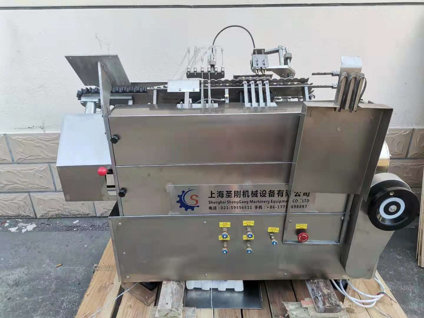 雙針安瓿瓶灌裝封口機：注射劑生產(chǎn)中的 “精準快手”