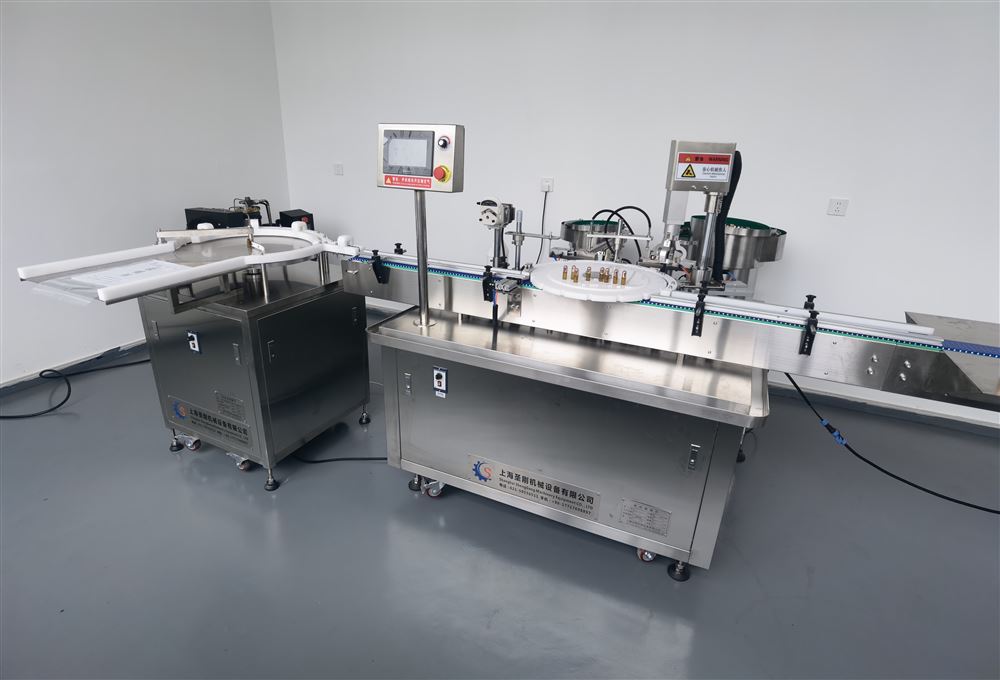 10ml走珠瓶精油灌裝加塞旋蓋機(jī)視頻