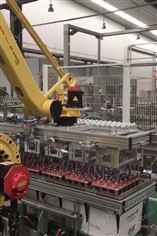 無人化機(jī)器人裝箱機(jī)-衛(wèi)生紙裝箱機(jī)-廈門裝箱機(jī)