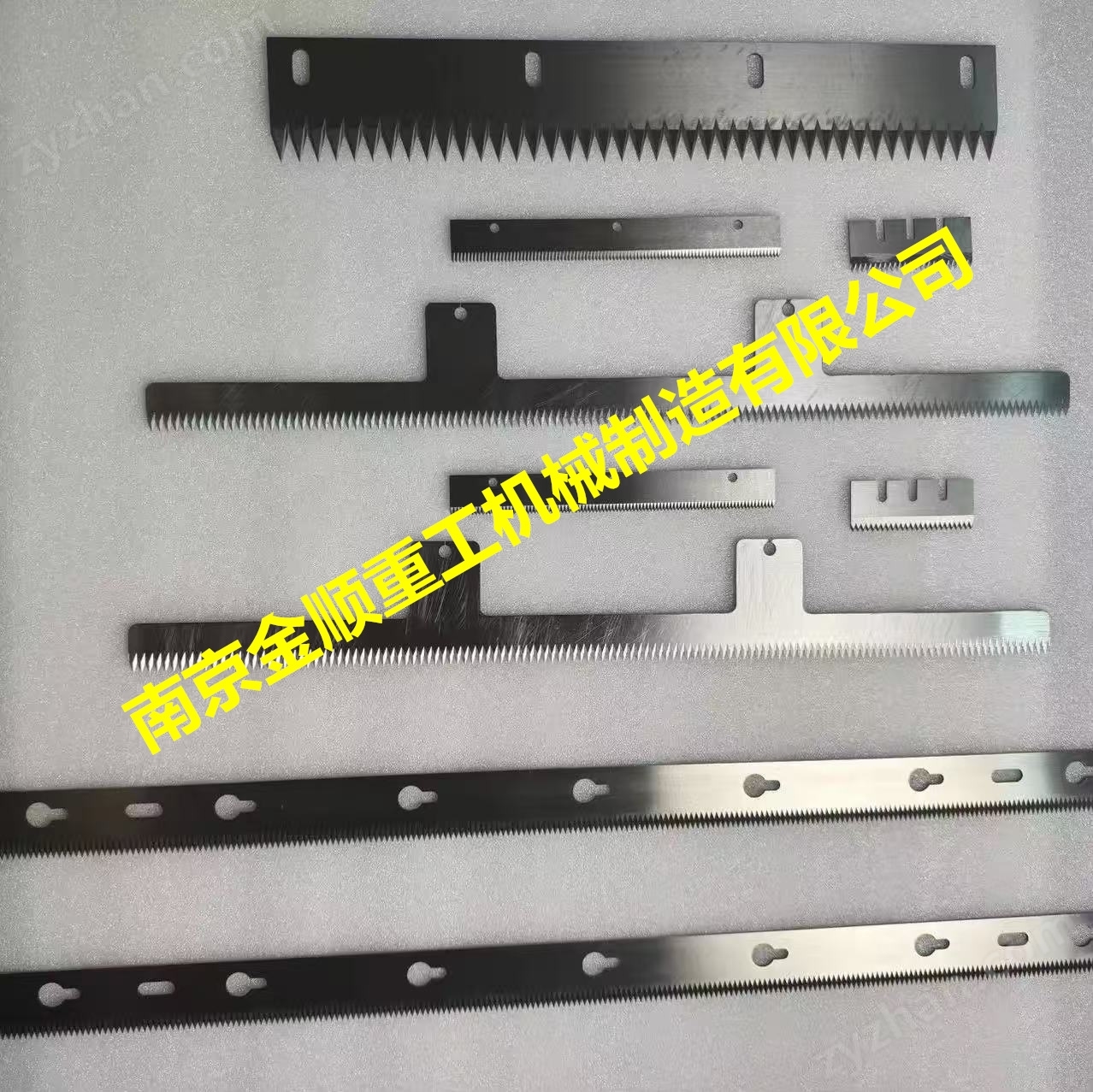 長(zhǎng)條鋸齒刀片