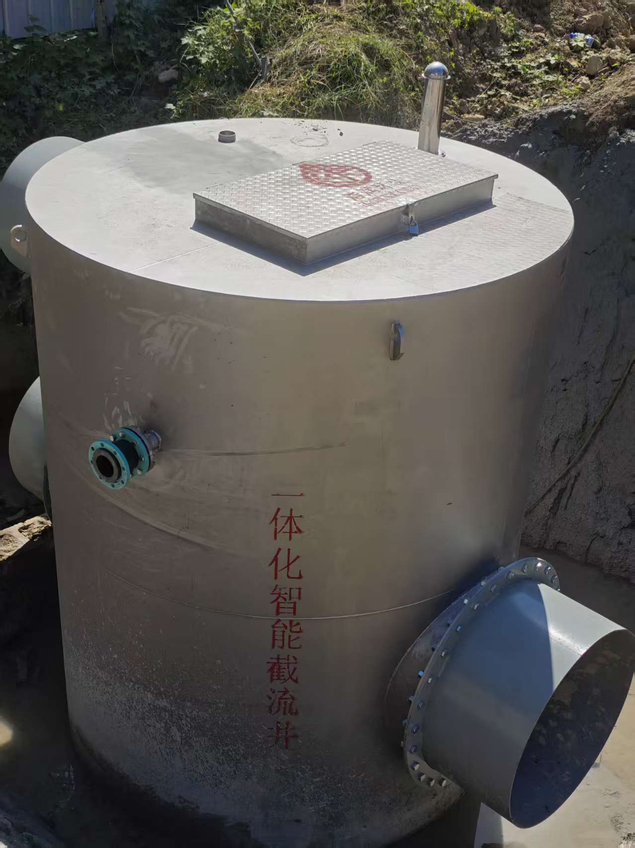 不銹鋼一體式截流井發貨了